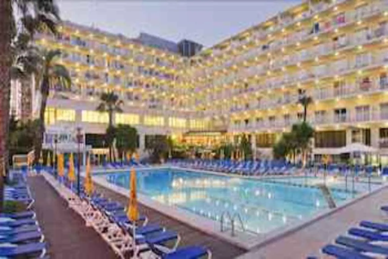 Oasis Park Junior Suites location