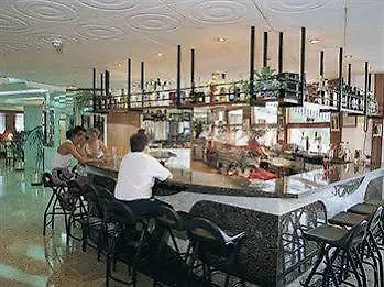 Oasis Park Junior Suites 료렛 드 마르